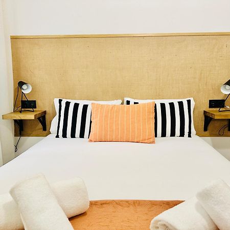 Autentic Boutique Moncloa Madrid Exterior foto