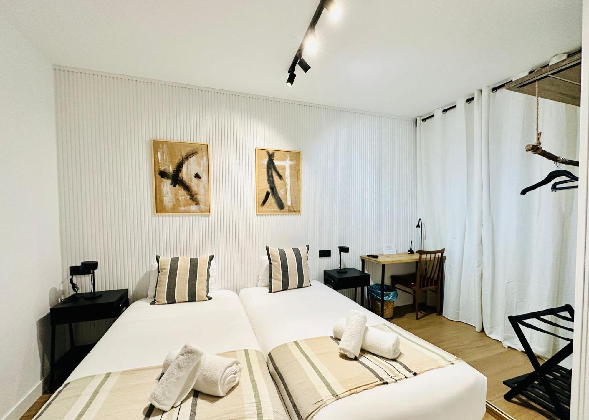Autentic Boutique Moncloa Madrid Exterior foto